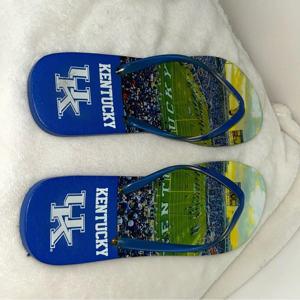 Kentucky‎ UK Stadium Scene Toe Thong Flip Flops Large 9/10